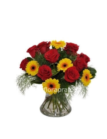 Bouquet di rose rosse e gerbere medium