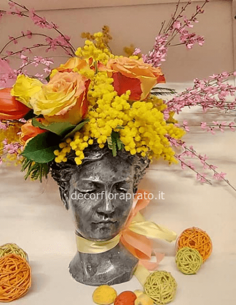fiori in testa